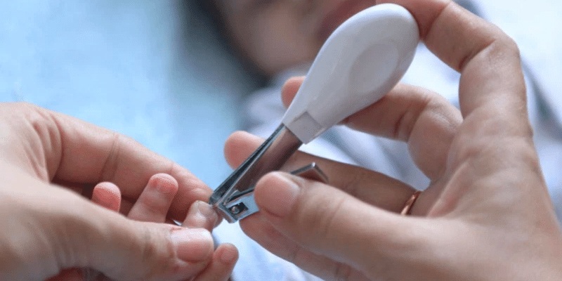 Đứt tay đánh số gì 